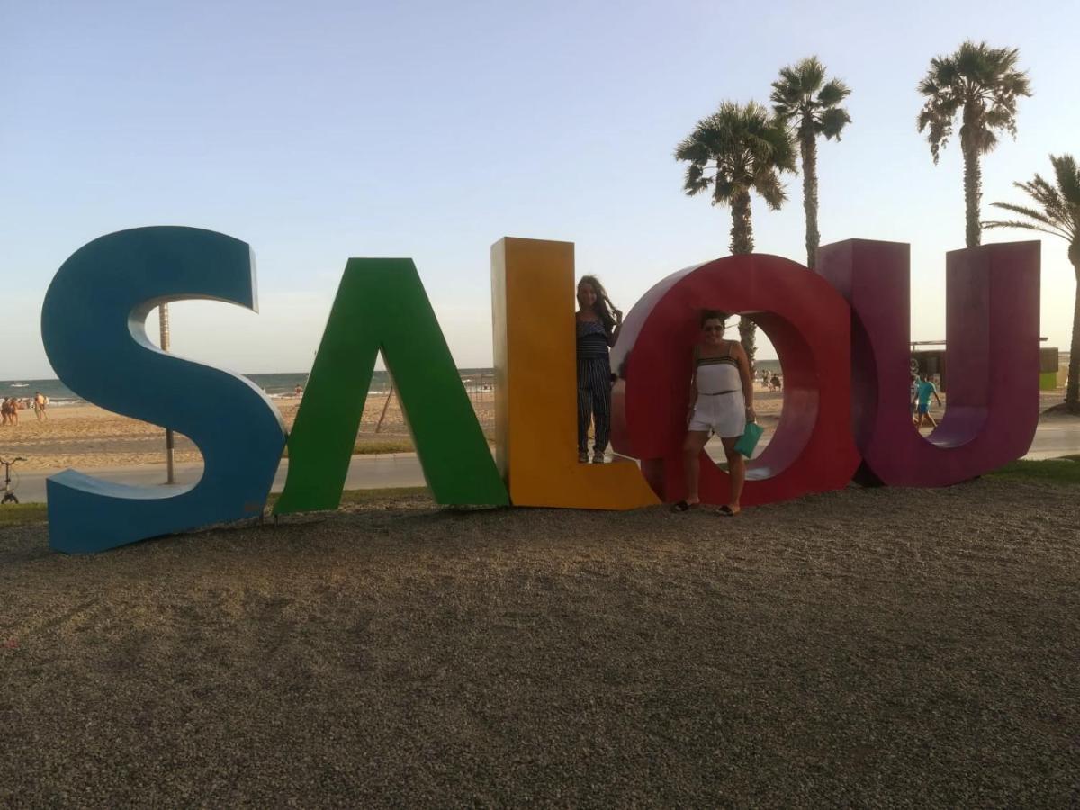 Vancouver En Salou Luaran gambar