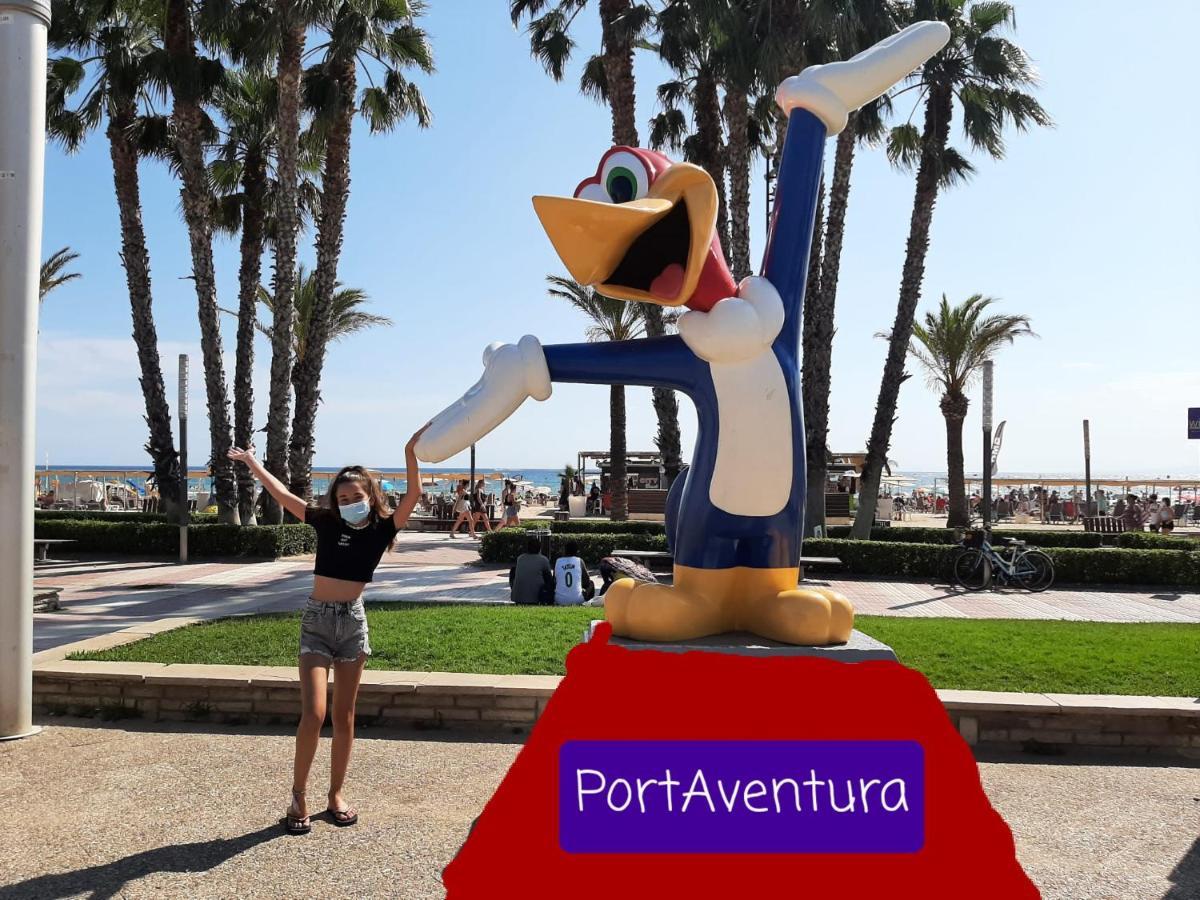Vancouver En Salou Luaran gambar