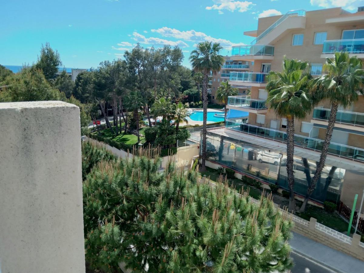 Vancouver En Salou Luaran gambar